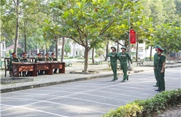 Bộ Tham mưu Quân khu 7 kiểm tra huấn luyện chiến sĩ mới tại Trung đoàn Gia Định