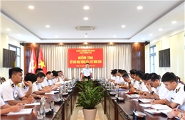 Nâng cao hiệu quả công tác Đảng, công tác chính trị ở Vùng 2 Hải quân
