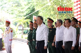 Tổng Bí thư, Chủ tịch nước Tô Lâm dâng hương, kiểm tra công tác tìm kiếm hài cốt liệt sĩ 