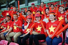 ‘Nóng’ tour đi cổ vũ bóng đá Việt Nam tại Indonesia