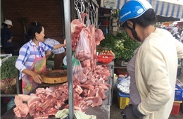 Sức mua thịt lợn giảm mạnh trước tin dịch tả lợn tiến sát TP Hồ Chí Minh