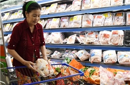 Loay hoay giải bài toán giá thịt gà tại các tỉnh phía Nam