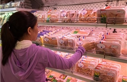 Thực phẩm tươi sống giảm sâu do ảnh hưởng của dịch bệnh