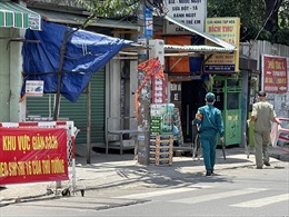 Từ 12 giờ ngày 21/6, TP Hồ Chí Minh thiết lập vùng phong toả một khu phố của Quận 8