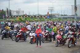 Hơn 33.000 công nhân Công ty Pouyuen Việt Nam tạm ngừng việc 