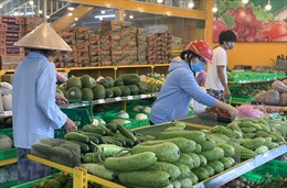 TP Hồ Chí Minh: Lương thực, thực phẩm không thiếu, nhưng việc cung ứng đến người dân gặp khó khăn 