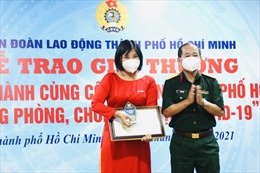 TP Hồ Chí Minh trao giải &#39;Báo chí đồng hành cùng Công đoàn TPHCM phòng chống dịch COVID-19&#39;