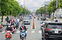 TP Hồ Chí Minh trong ngày đầu trở lại cuộc sống bình thường mới