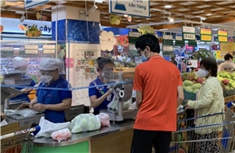 TP Hồ Chí Minh cho mở lại các spa, karaoke, vũ trường có điều kiện