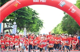 700 gia đình hào hứng tham gia giải chạy bộ tại TP Hồ Chí Minh