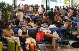 Quá tải tại sân bay Tân Sơn Nhất - Bài 1: Ùn tắc từ trong ra ngoài