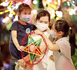 TP Hồ Chí Minh: Trung thu đặc biệt của 500 em nhỏ mồ côi do đại dịch COVID-19 