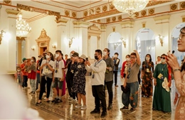 51 đoàn khách đã vào tham quan trụ sở UBND và HĐND TP Hồ Chí Minh