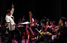 Nhạc trưởng Lê Phi Phi trở lại với chương trình Rock Symphony Vol.3 