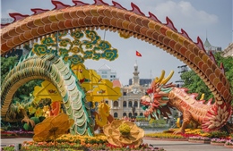 TP Hồ Chí Minh: Diện mạo đường hoa Nguyễn Huệ trước giờ mở cửa