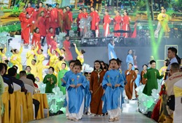 Khai mạc Lễ hội Áo dài TP Hồ Chí Minh lần thứ 10