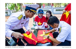 TP Hồ Chí Minh: Ấn tượng triển lãm ảnh &#39;Yêu lắm Trường Sa ơi&#39;