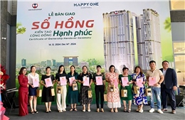 Cư dân Happy One Central nhận sổ hồng sớm vượt kỳ vọng