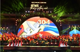 Hoành tráng chương trình nghệ thuật &#39;Đất nước trọn niềm vui&#39;
