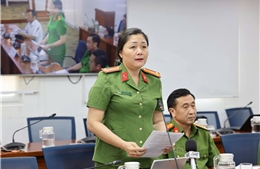 TP Hồ Chí Minh: Mở đường dây nóng 24/24 hỗ trợ người dân thực hiện các thủ tục cư trú