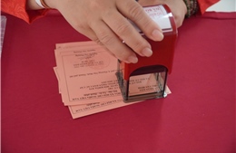 Cảnh báo nguy cơ lộ thông tin cá nhân khi đăng tải thẻ cử tri lên mạng xã hội