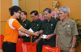 Thăm và tặng quà tri ân các cựu chiến binh tại TP Hồ Chí Minh