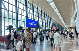 Du lịch Hè 2026 - Bài 2: Áp lực chi phí từ hàng không