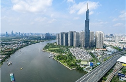 TP Hồ Chí Minh sau 50 năm mang tên Bác - Bài 1: Vượt gian khó để phát triển