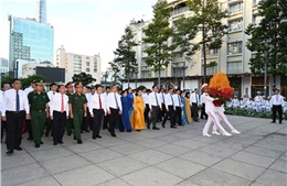 Tri ân Chủ tịch Hồ Chí Minh nhân kỷ niệm 50 năm mang tên Bác
