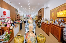 Dấu ấn Nha Trang trên gốm Bát Tràng