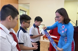 TP Hồ Chí Minh: Trao 139 suất học bổng nâng bước học sinh đến trường 