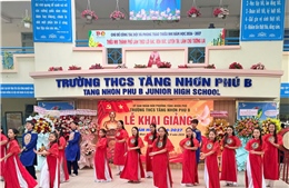 Học sinh TP Hồ Chí Minh bước vào năm học với khát vọng đổi mới