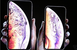 Quỳnh búp bê và Apple ra mắt iPhone XS thu hút sự quan tâm của mọi người 