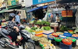 TP Hồ Chí Minh: Nhiều mặt hàng thực phẩm đua nhau tăng giá