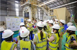 Saint-Gobain tiên phong dùng nhiên liệu sinh khối sản xuất tấm xi măng xanh tại Quảng Trị
