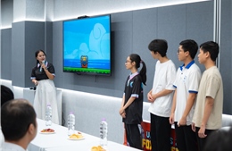 Sinh viên công nghệ học và làm game như đi làm thật