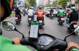 Người Việt ngày càng lệ thuộc bản đồ số khi đi xe máy