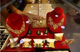 Giá vàng SJC vượt 170 triệu đồng/lượng trong khi thế giới giảm nhẹ