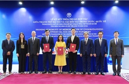 Hà Nội và Grab Việt Nam ký kết hợp tác phát triển đô thị thông minh