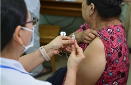 TP Hồ Chí Minh: Tiêm ngừa cúm mùa miễn phí cho người cao tuổi