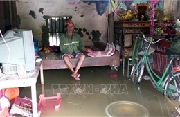 Khốn đốn trong 'biển nước'