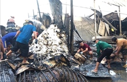 Hỏa hoạn thiêu rụi 12 căn nhà tại thị trấn Năm Căn, 1 người tử vong