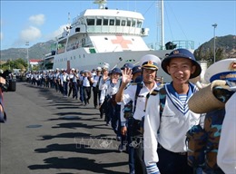 Đoàn công tác Vùng 4 Hải quân lên đường ra Trường Sa 