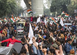 Biểu tình phản đối Luật Quốc tịch sửa đổi tiếp diễn tại Ấn Độ