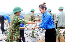 Đảm bảo thi công đúng tiến độ công trình tường rào bảo vệ Sân bay Miếu Môn