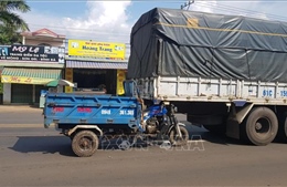  Va chạm liên hoàn với xe tải trên Quốc lộ 14, một người tử vong 