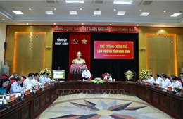 Thủ tướng Nguyễn Xuân Phúc làm việc với cán bộ chủ chốt tỉnh Ninh Bình 