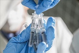 Hàn Quốc dự chi 143 triệu USD để bào chế vaccine ngừa COVID-19 