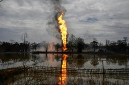 Ấn Độ dập tắt đám cháy lớn tại giếng dầu sau 5 tháng bùng phát