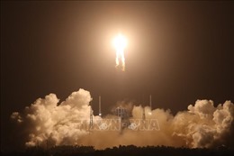 Tàu vũ trụ Hằng Nga 5 của Trung Quốc hạ cánh thành công xuống Mặt Trăng